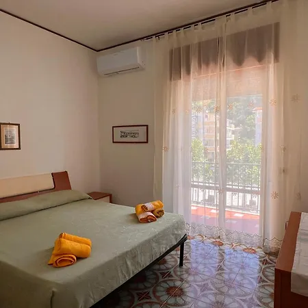 Apartment Il Rocchetto Di Angelina Guardia Piemontese Terme